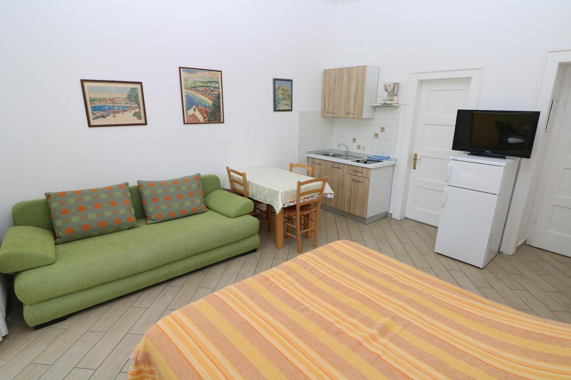 Studio Apartments Cavrak With Terrace Baška Kamer foto