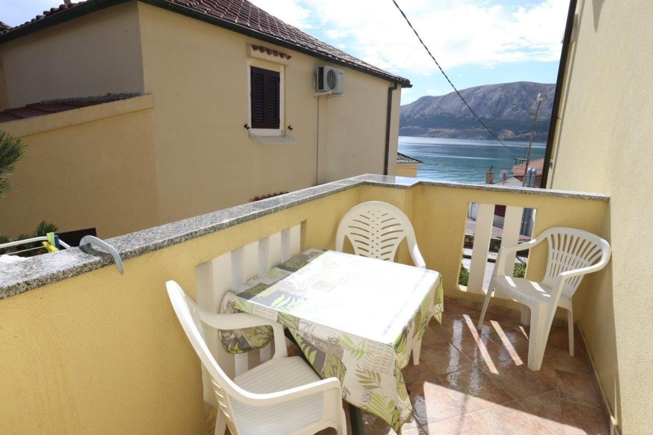 Studio Apartments Cavrak With Terrace Baška Kamer foto